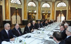 Президенты Азербайджана и Хорватии встретились с бизнесменами (ФОТО)